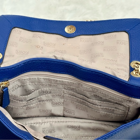 Leather Bag w/ Adjustable Gold Chain Strap - Picture 10 of 16